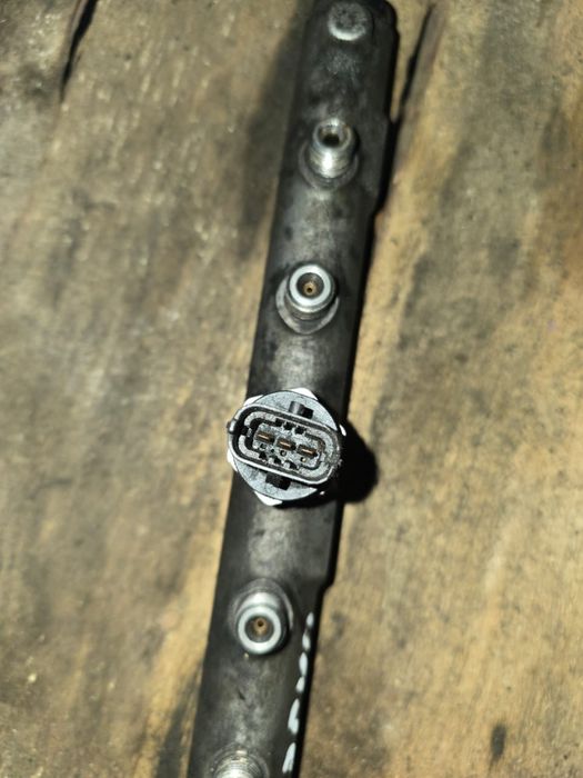 Регулятор давления топлива  Хендай Старекс Д4ЦБ D4CB 2.5 дизель