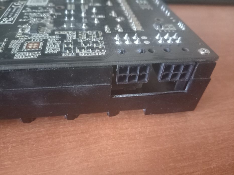 Продам видеокарту