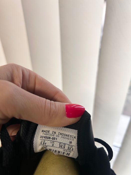 Яки маратонки Nike