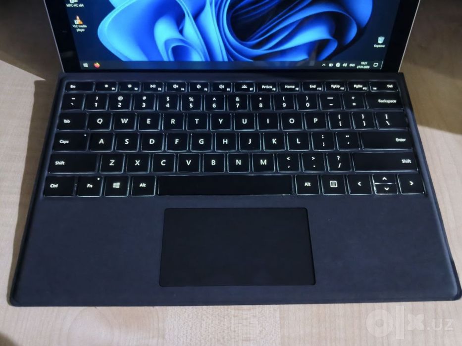 Microsoft Surface Pro 6 | 12.3”