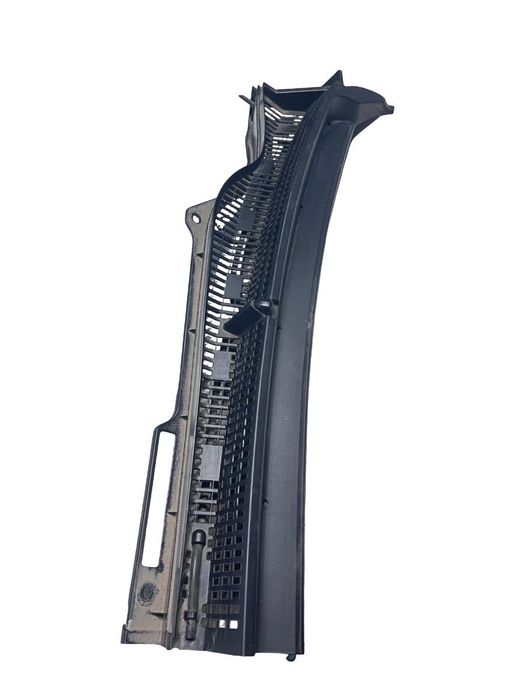 Ornament Stergatoare Dreapta Fata Suzuki Sx4 S-Cross Jy 2023 -> 72333-61M1