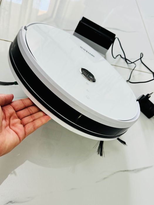 Robot de aspirat Amxea.