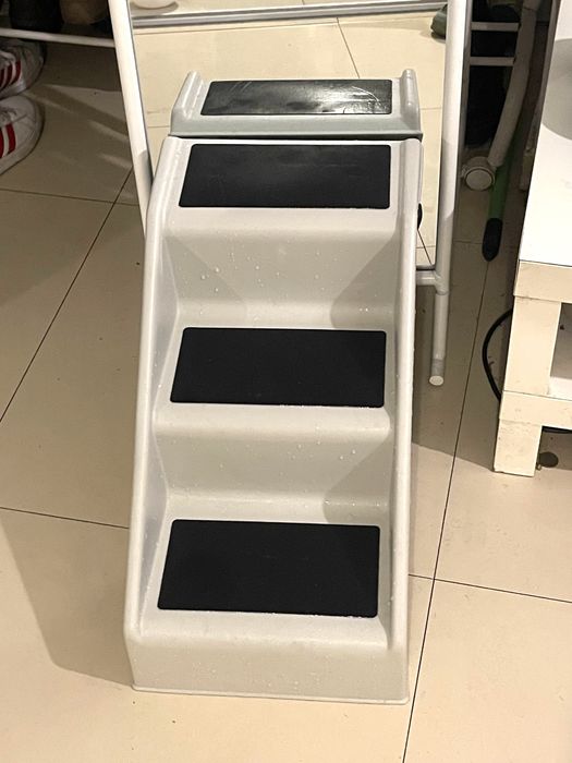 Scarita caini/pisici pentru ircat in pat/ canape