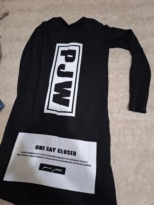 Чисто нова елеганта рокля