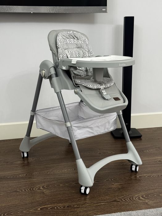 Детский стул для кормления