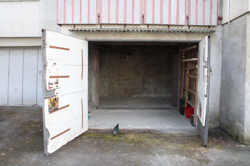 De vanzare garaj sub bloc in Tudor