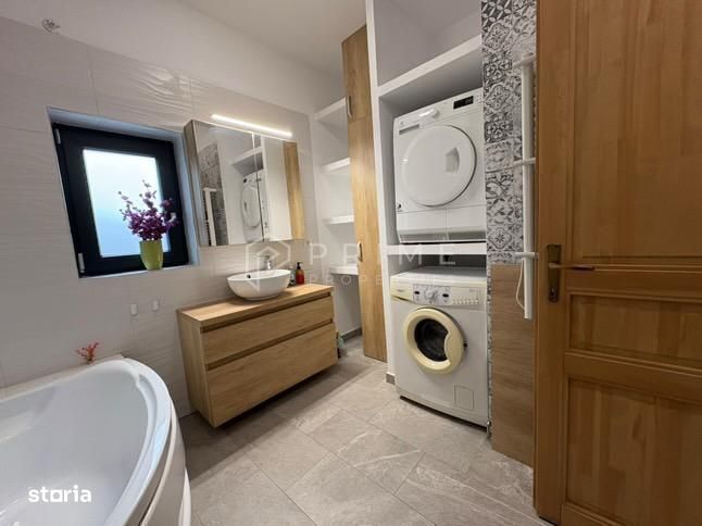 Casă cu design modern, renovată, 3 camere – zonă centrală premium
