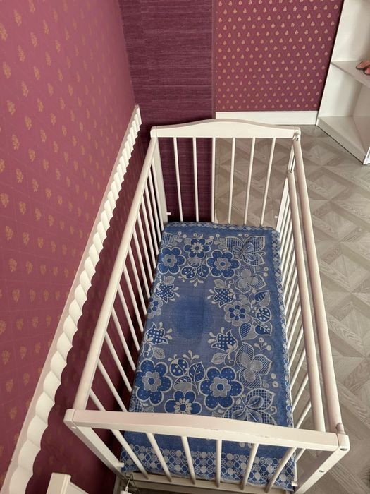 Кроватка детская