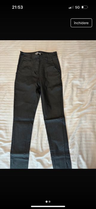 pantaloni de piele