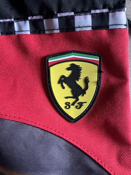 Rucsac Ferrari , autentic