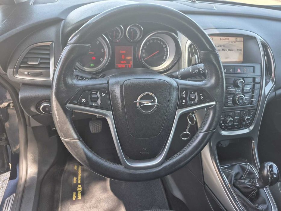 Vand Opel Astra J an fabricatie 2011