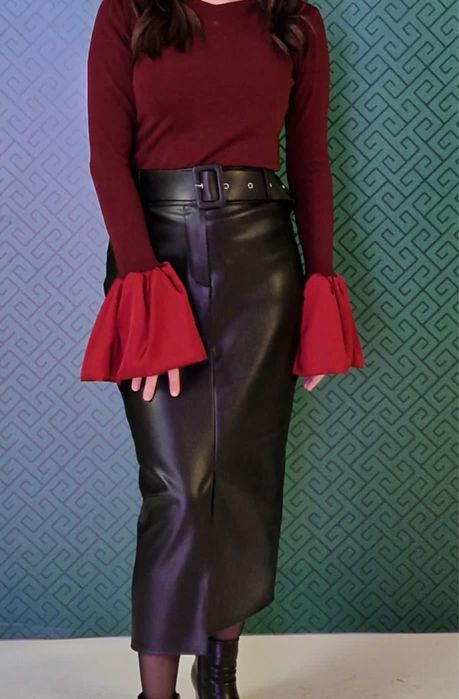 Продам женскую одежду