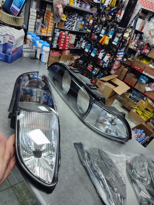 Стекло фары BMW E39 до рестайл