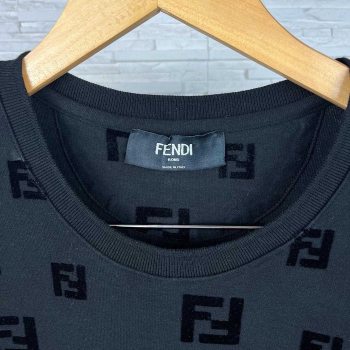 Тениска на Fendi