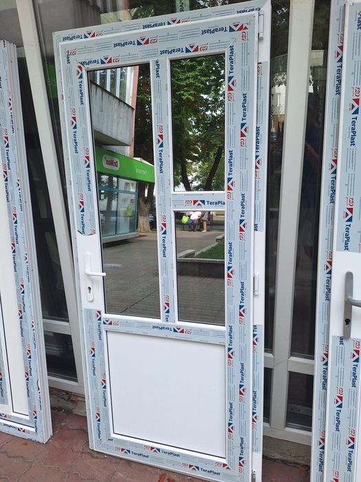 Uși,ferestre,termopan,pvc,aluminium