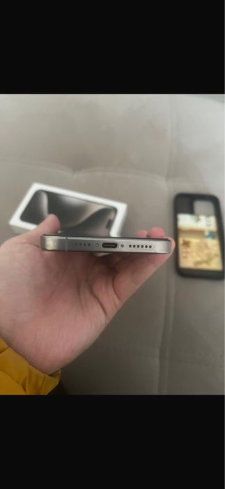 Айфон 15 про мах