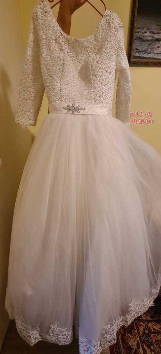 Свадебные платья и аксессуары