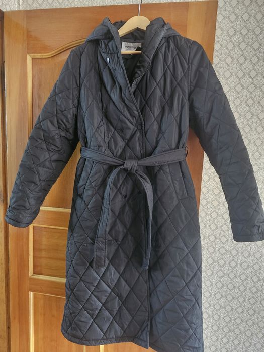 Продаю женское пальто (еврозима)