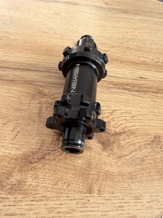 Главина Newmen 12x148 с Хъб Sram XD
