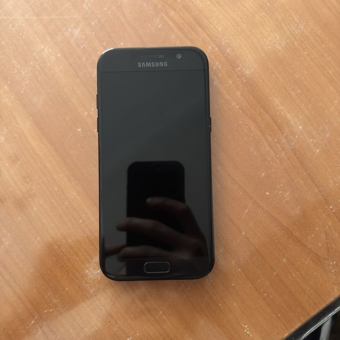 Продам Samsung A5 2017