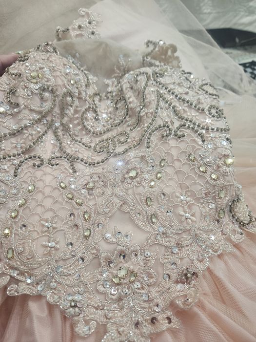 Платье на выпускной