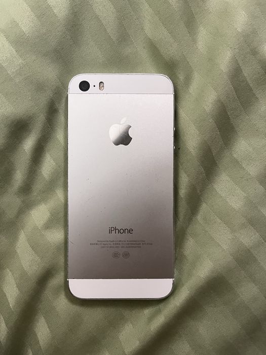 iPhone 5s продам