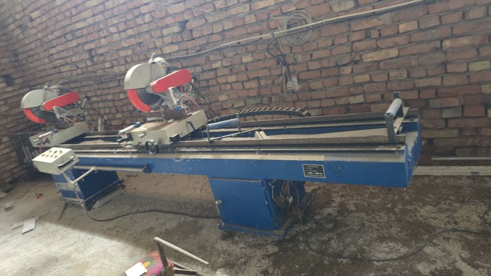 Станки по сборке пластика