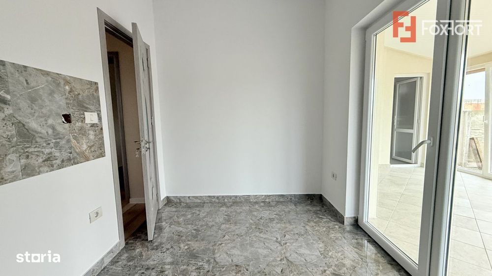 Duplex pe parter 4 camere Ghiroda