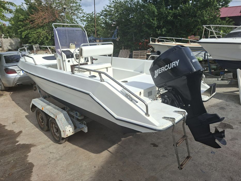 Barca Salpa GS625 Open cu motor Mercury Marine 60 cp 4 timpi EFI