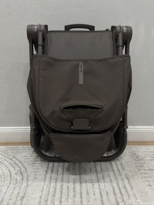 Продам коляску Kidillo D901 матовый