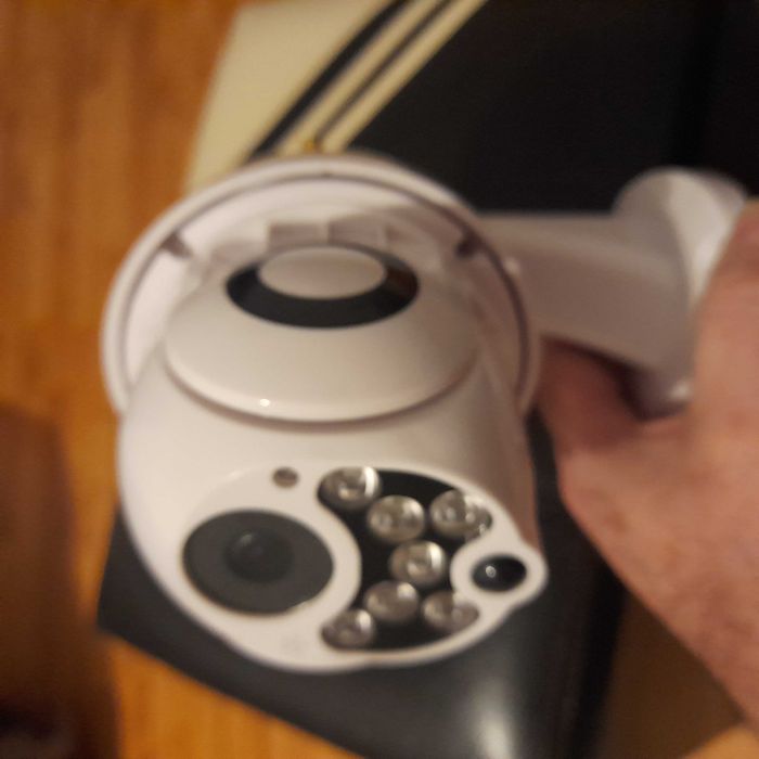 Vând cameră de supraveghere video