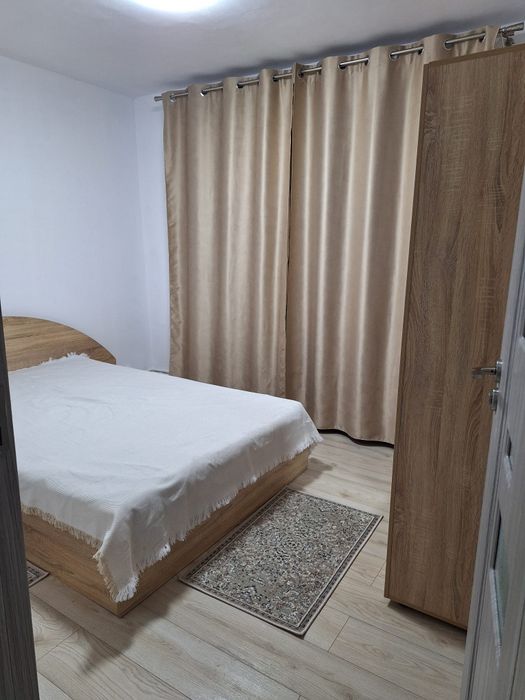 Inchiriez 2 camere Galeriile Soveja Constanta lângă Profi