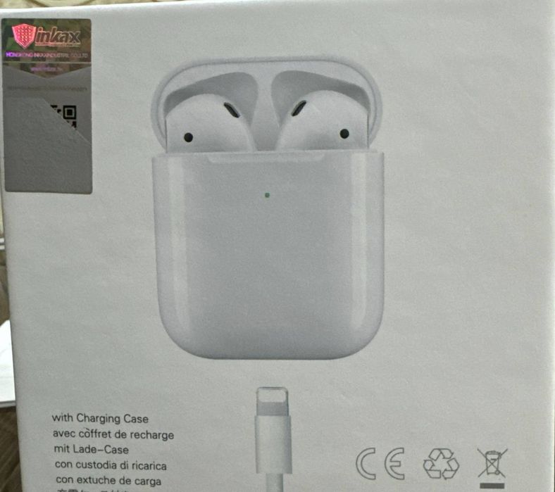 Aerpods (без проводной наушники + с чехлом.