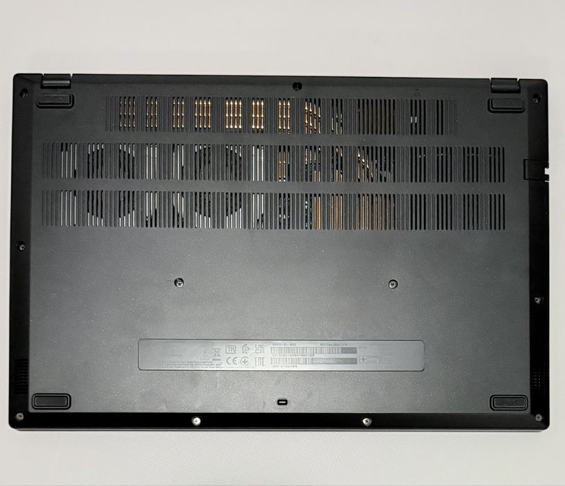ACER Nitro V15/165Hz IPS/i9-13900H 24MB/RTX 4060 8GB/16GB DDR5/1TB/Гаранция