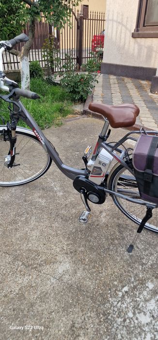 Biciclete electrice diferite modele .