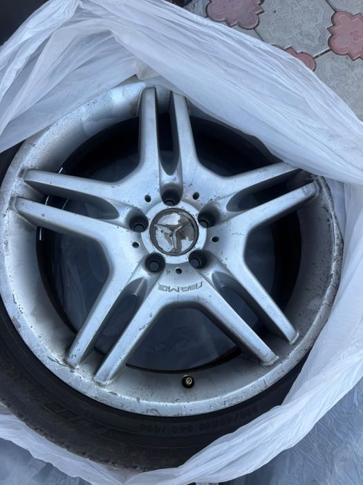 Продам диски крамадор разноширокие R18