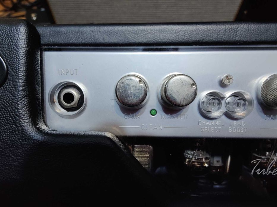 Amplificator chitara Hughes & Kettner Tube Meister 18