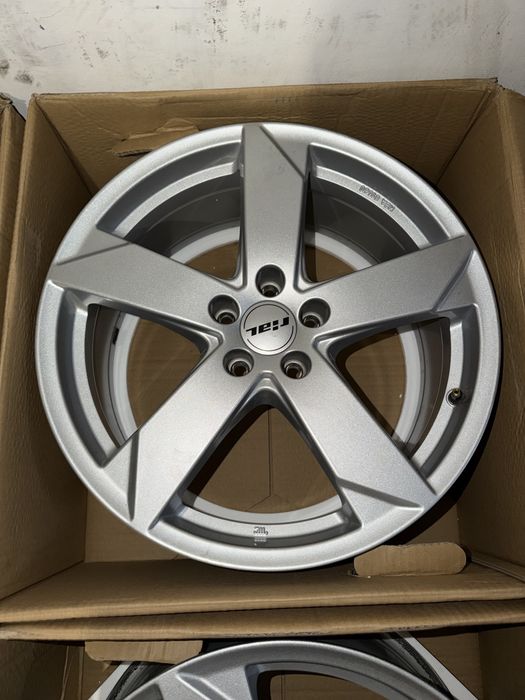 Jate Rial 8jx19 5x112 Volskwagen