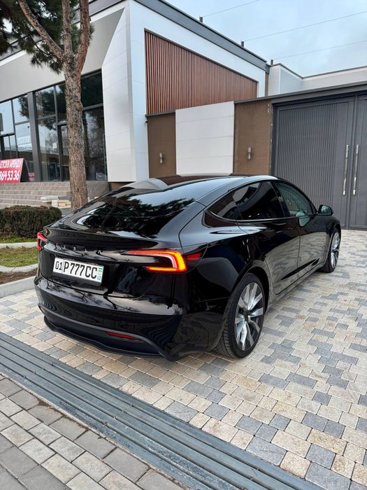 Tesla Model 3 new restyling full