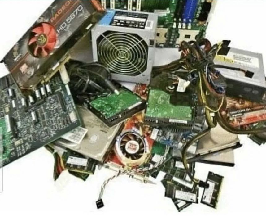 Приём,Платы и микросхем дорого!!