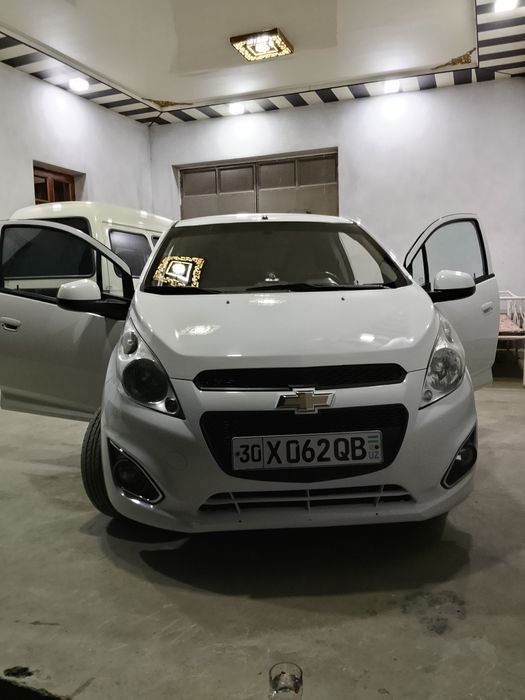 Спарк 2019 срочно продам, еду за границей!