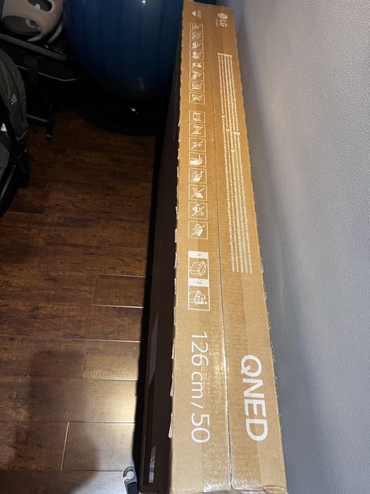 Televizor smart AI LG QNED 126 cm