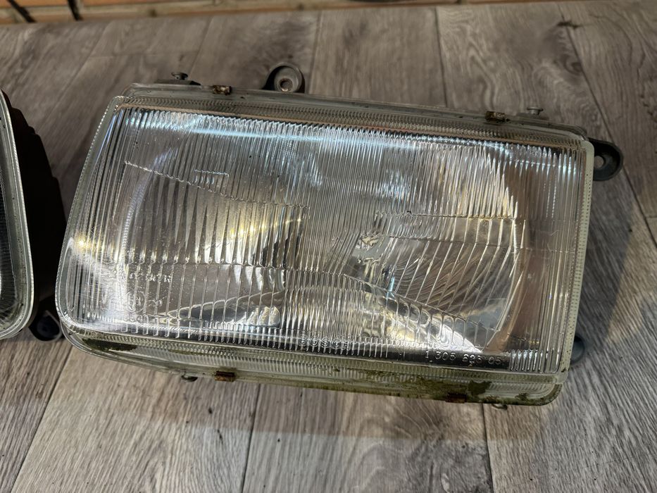 Фары на Опель Фронтера Б