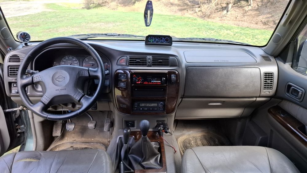 Vând Nissan Patrol Y61 3.0L, 2002