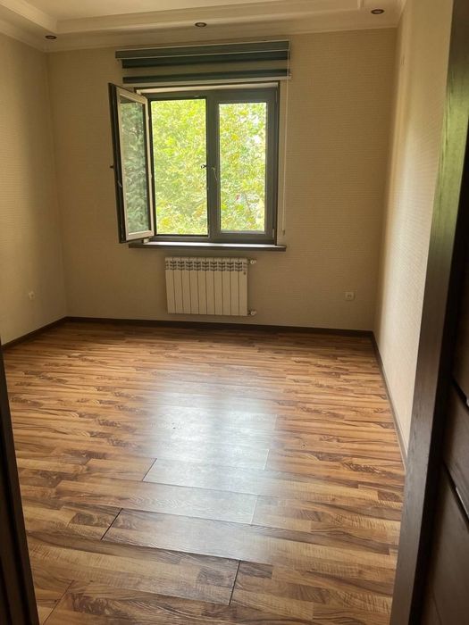 Продается Юнусабад 17  2/3/5