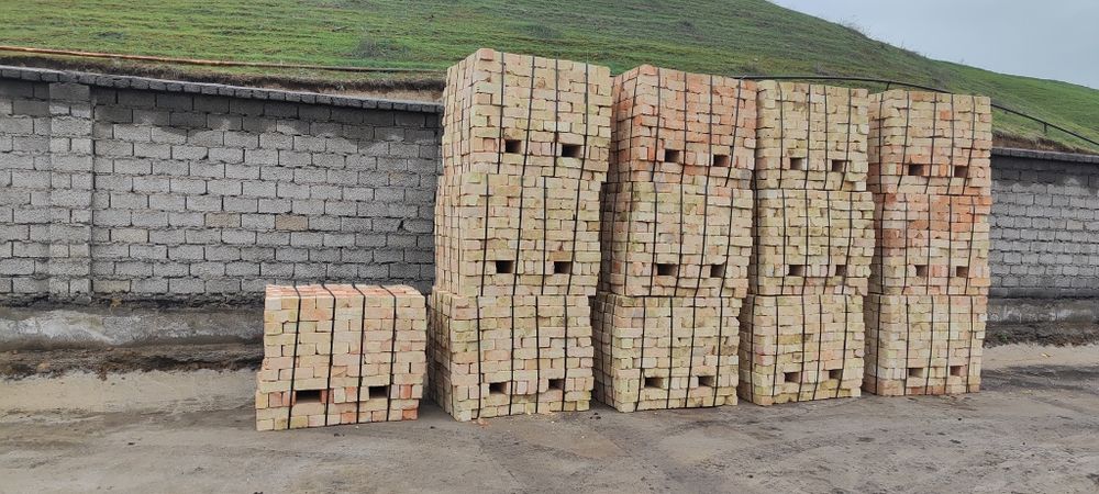 Пишган гишт даставка киберамиз нархи келишилади примой Завотдан