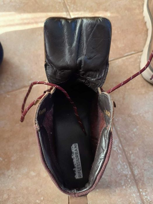 Ghete de iarna din piele noi