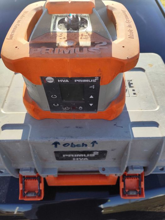 Vând laser rotativ profesional