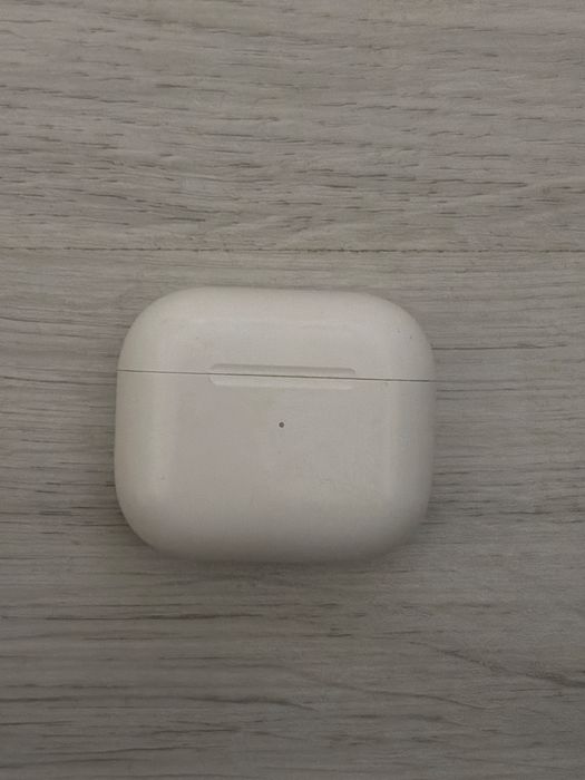 Casti airpods neutilizate