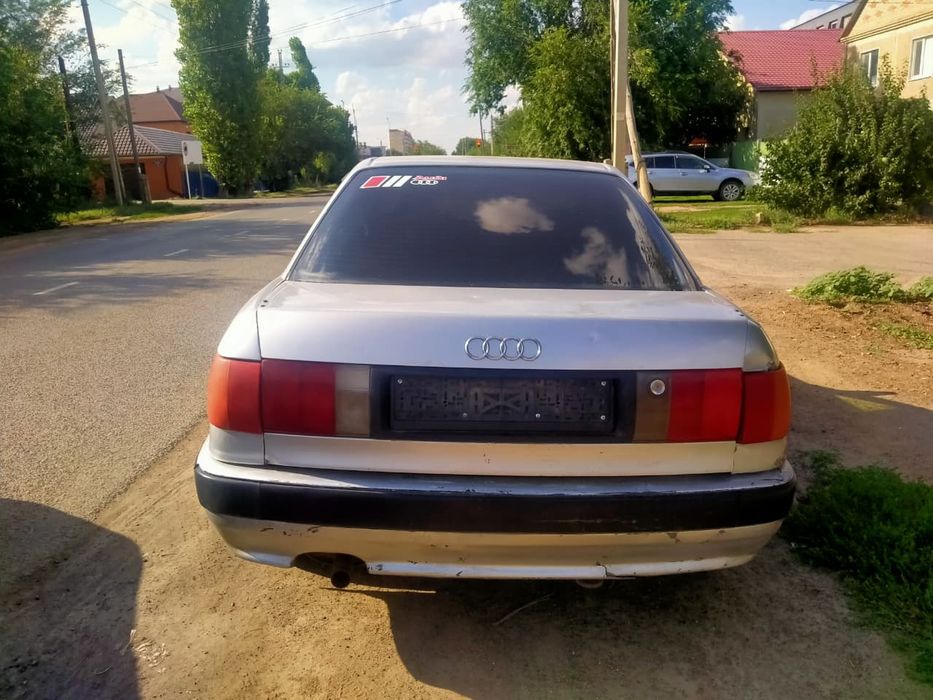 Продам Ауди 80 б4
